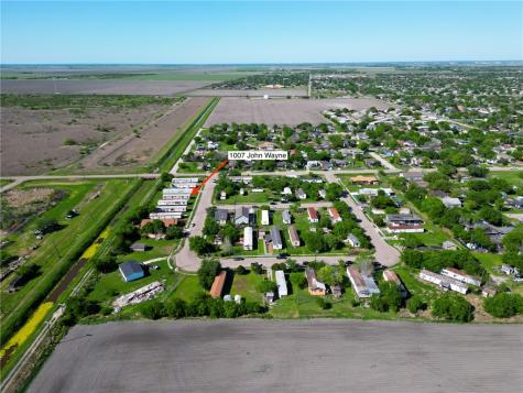 1007 John Wayne Drive Robstown TX 78380