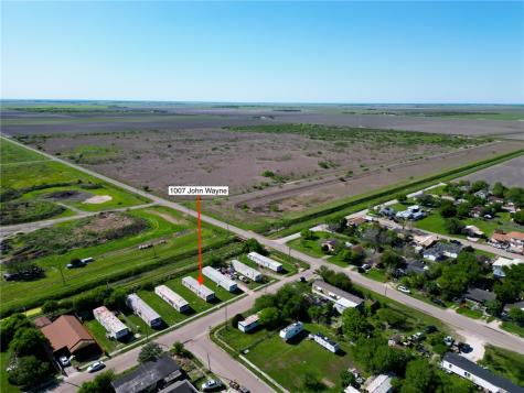 1007 John Wayne Drive Robstown TX 78380