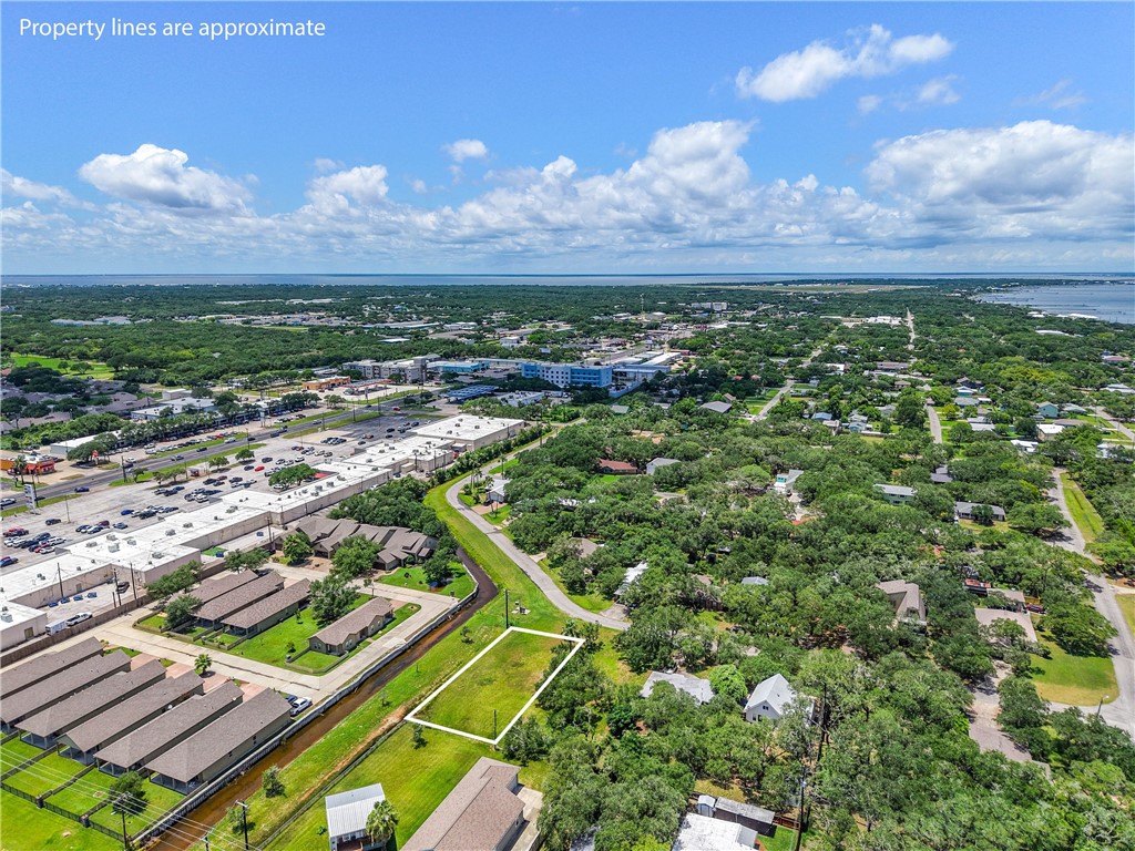 212 Timber Lane Rockport TX 78382