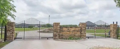 905 Santa Cruz Lane Corpus Christi TX 78415