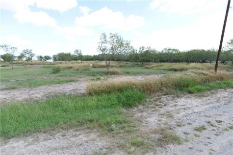 5960 Sweet Water Road Robstown TX 78380
