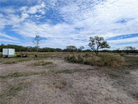5960 Sweet Water Road Robstown TX 78380