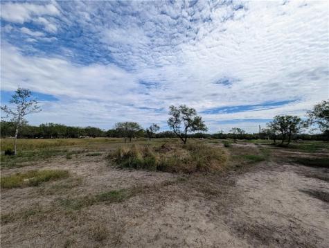 5960 Sweet Water Road Robstown TX 78380