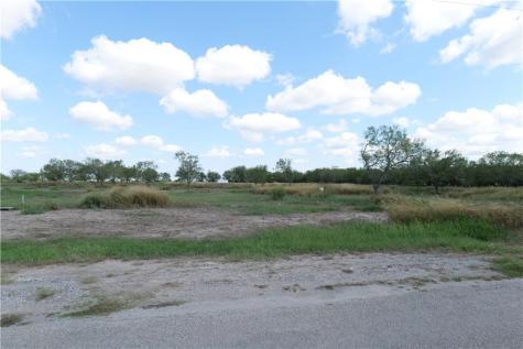5960 Sweet Water Road Robstown TX 78380