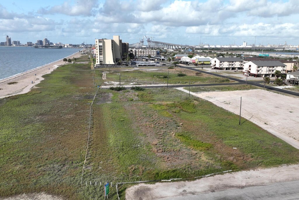 4421 N Shoreline Boulevard Corpus Christi TX 78402