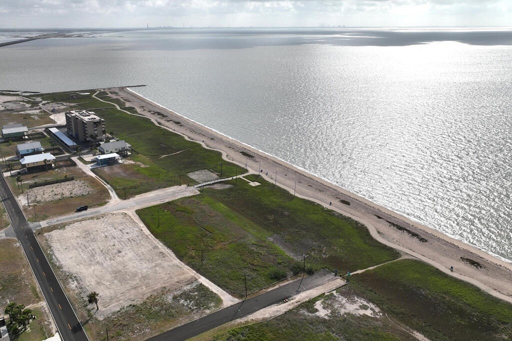 4421 N Shoreline Boulevard Corpus Christi TX 78402