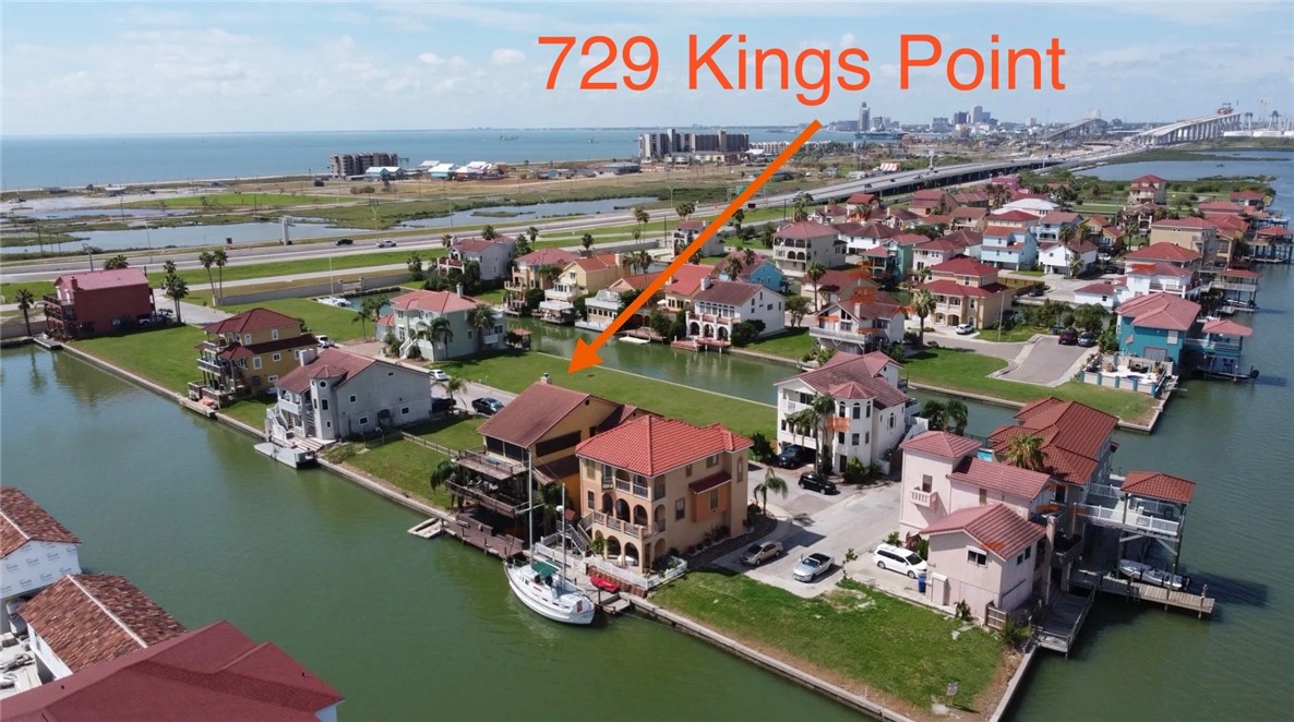 729 Kings Point Harbor Corpus Christi TX 78402
