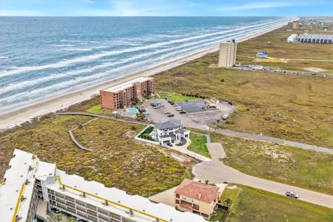 102 Mariners Drive Port Aransas TX 78373
