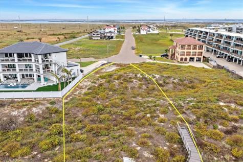 102 Mariners Drive Port Aransas TX 78373