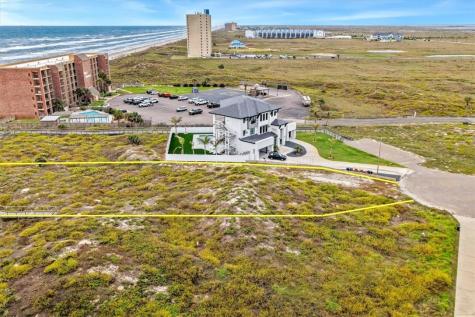 102 Mariners Drive Port Aransas TX 78373
