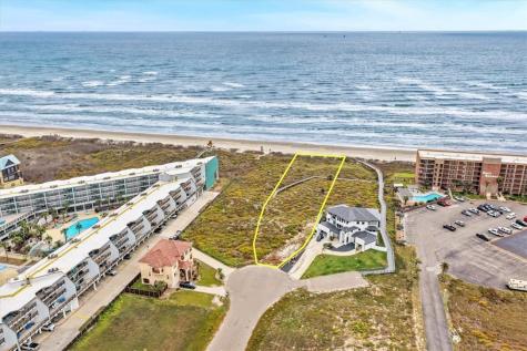 102 Mariners Drive Port Aransas TX 78373