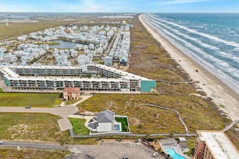102 Mariners Drive Port Aransas TX 78373