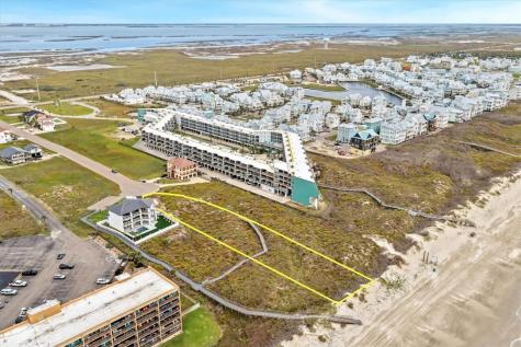 102 Mariners Drive Port Aransas TX 78373
