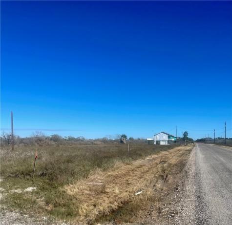 526 & 527 Water Oak Rockport TX 78382