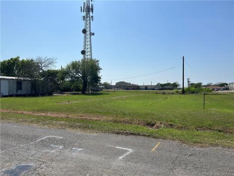 623 Commerce Street Portland TX 78374