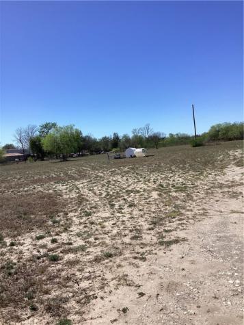 2227 F Road 2295 Benavides TX 78341