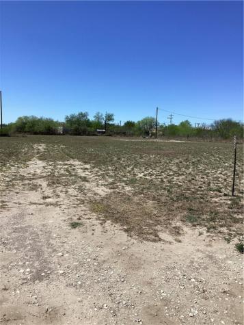 2227 F Road 2295 Benavides TX 78341