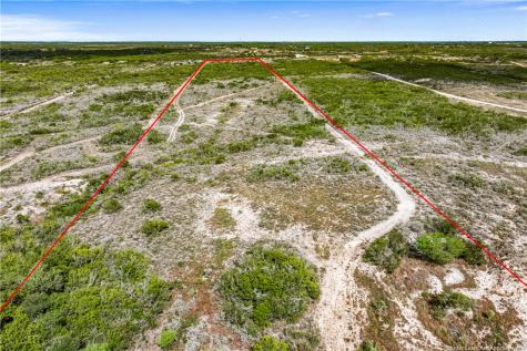 000 Hidden Creek Drive Orange Grove TX 78372