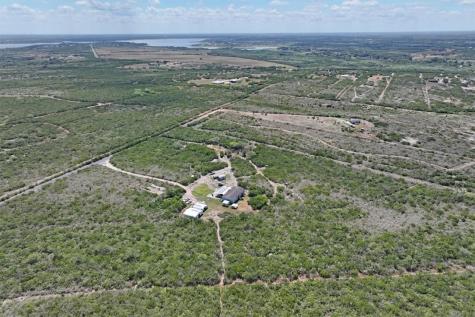 185 West Lake Ranch Road Sandia TX 78383