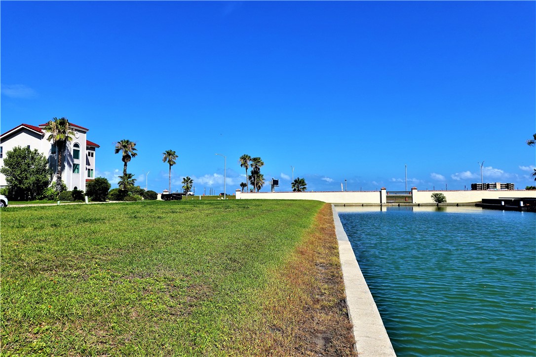 717 Imperial Harbor Corpus Christi TX 78402