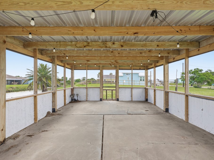 217 W Pompano Rockport TX 78382