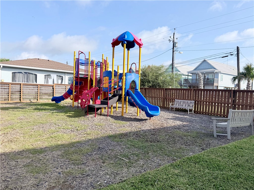 101 Caribbean Drive 11 Corpus Christi TX 78418