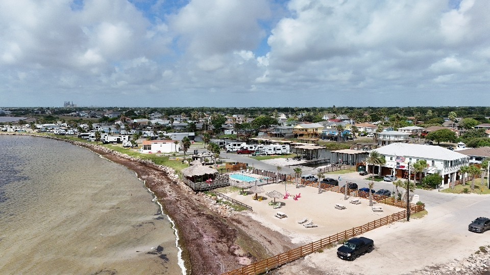 101 Caribbean Drive 11 Corpus Christi TX 78418