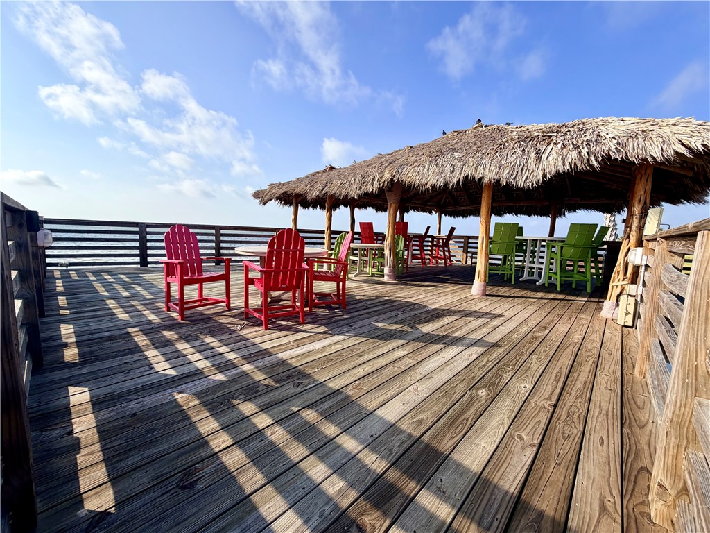 101 Caribbean Drive 11 Corpus Christi TX 78418