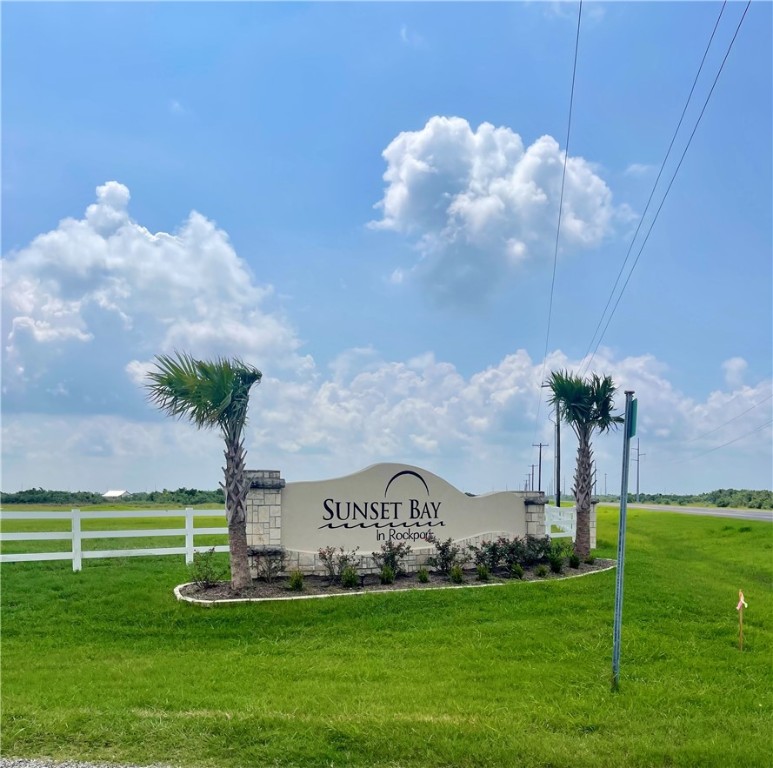 108 Dockside Drive Rockport TX 78382
