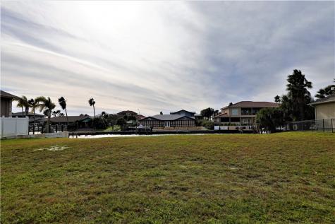 343 Bayside Drive Port Aransas TX 78373
