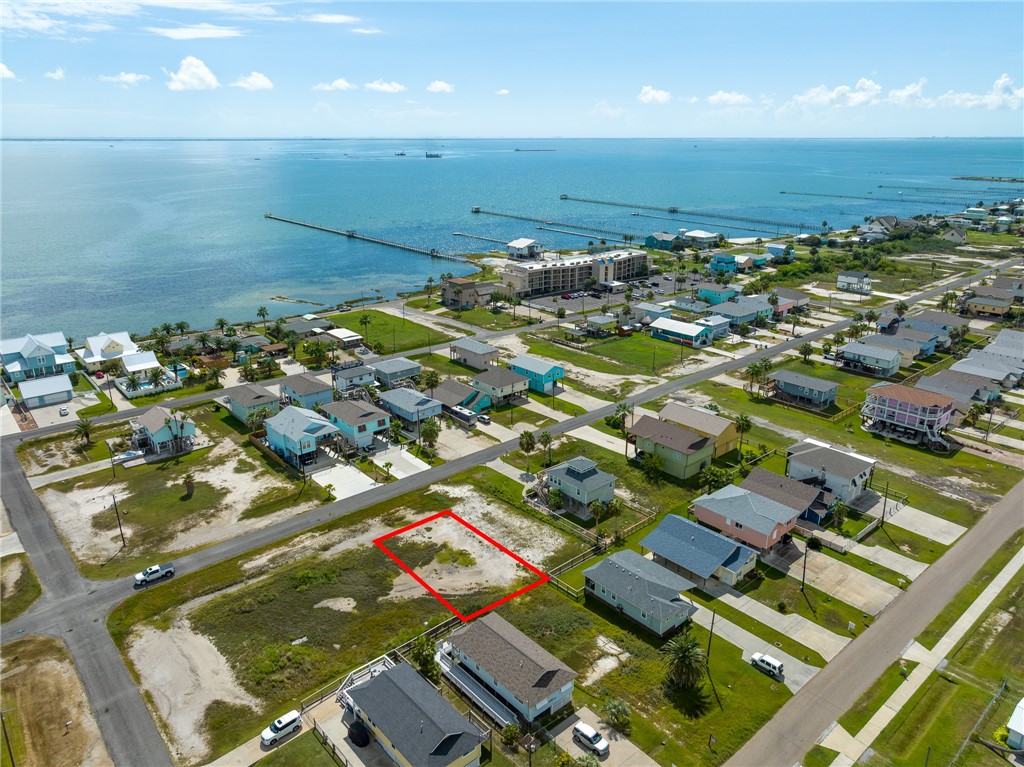 911 S Magnolia Street Rockport TX 78382
