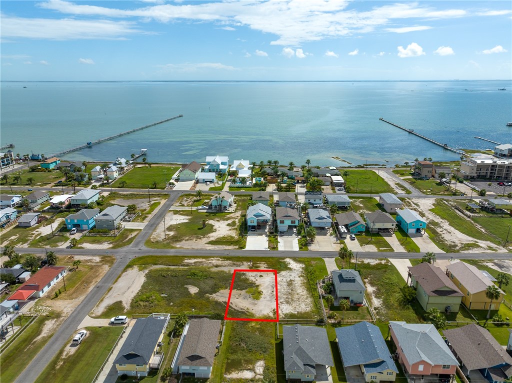 911 S Magnolia Street Rockport TX 78382