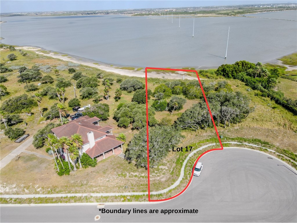 2305 Lords Of The Bay Court Corpus Christi TX 78418