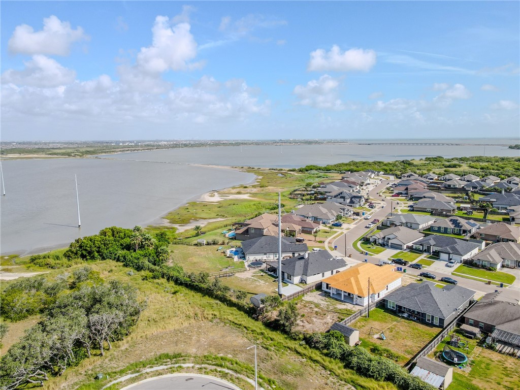 2305 Lords Of The Bay Court Corpus Christi TX 78418