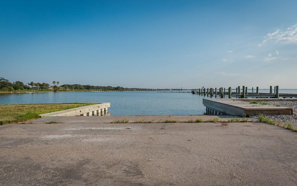 102 Redfish Point Drive Rockport TX 78382