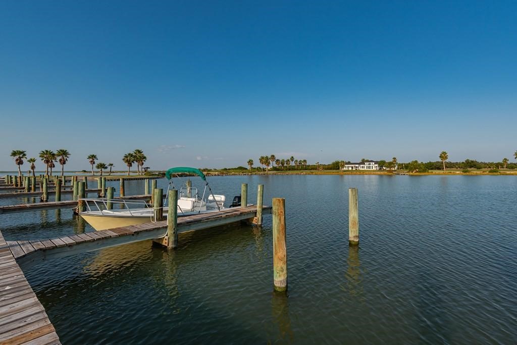 102 Redfish Point Drive Rockport TX 78382