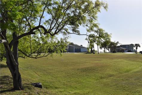 102 Redfish Point Drive Rockport TX 78382