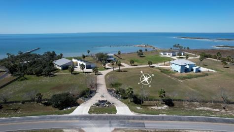 102 Redfish Point Drive Rockport TX 78382