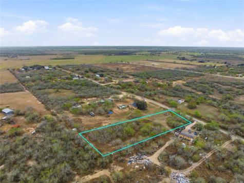266 County Road 362 Sandia TX 78383