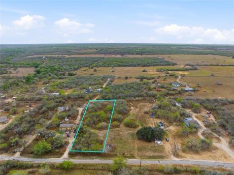 266 County Road 362 Sandia TX 78383