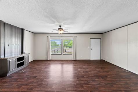 518 3rd Street Bayside TX 78340