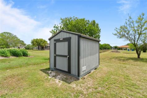 518 3rd Street Bayside TX 78340