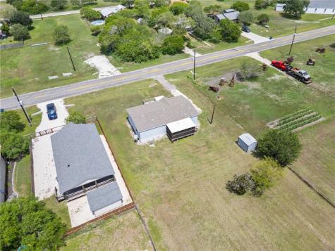 518 3rd Street Bayside TX 78340