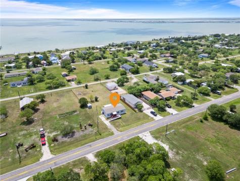 518 3rd Street Bayside TX 78340