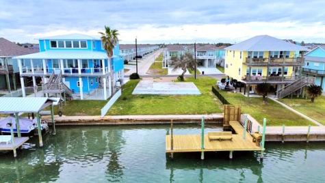 123 Ocean Drive Rockport TX 78382