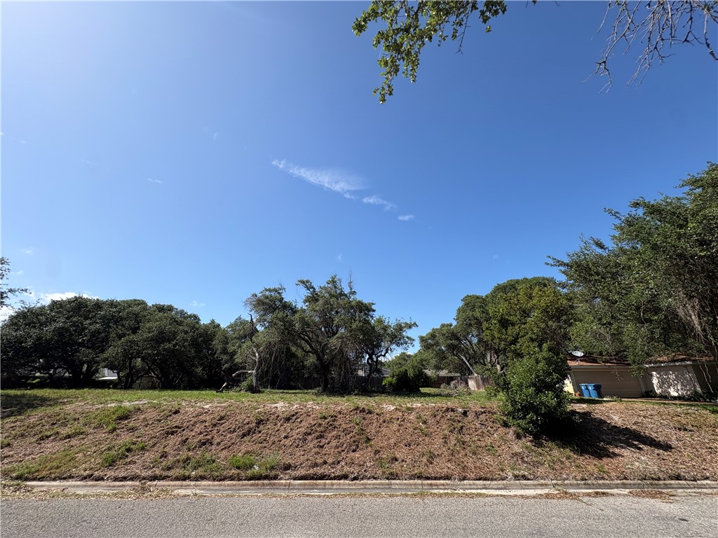 3106 Traylor Boulevard Rockport TX 78382