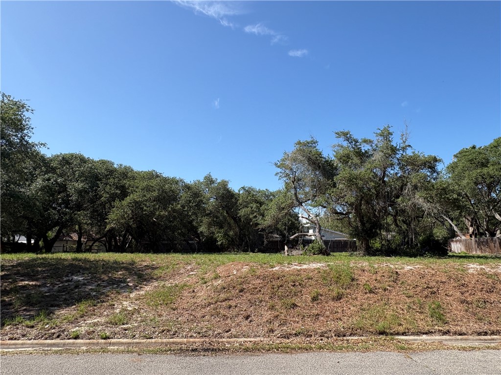 3106 Traylor Boulevard Rockport TX 78382