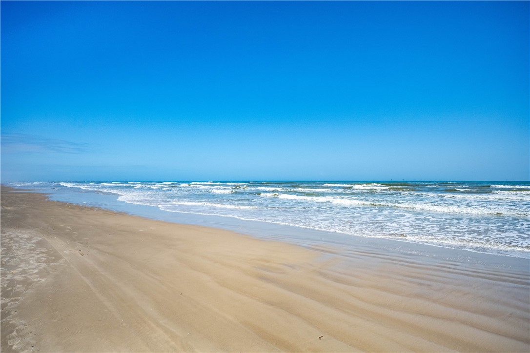 149 Mustang Island Estates Drive Port Aransas TX 78373