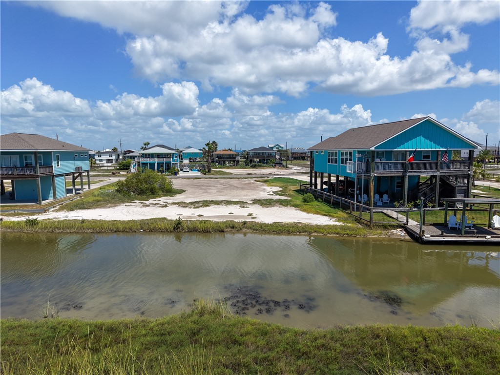 74 Newcomb Bend Rockport TX 78382