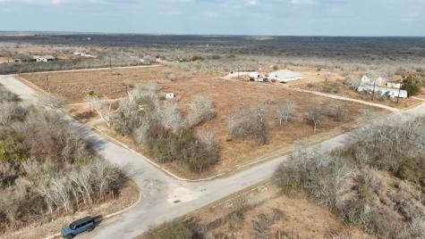 000 Tampico Avenue Hebbronville TX 78361